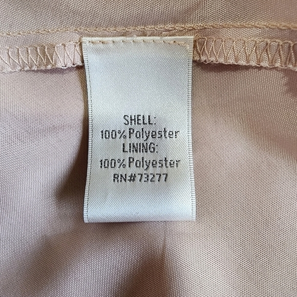 LC Lauren Conrad Sleeveless Floral Dress - 4 - Picture 9 of 9